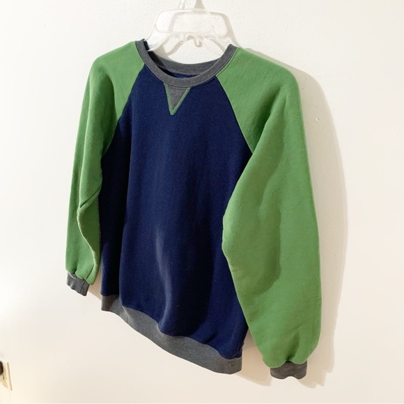 Fruit of the Loom Long Sleeve Sweatshirt Raglan Sleeves 3 Toned Crewneck 💙💚🩶 - Picture 2 of 7